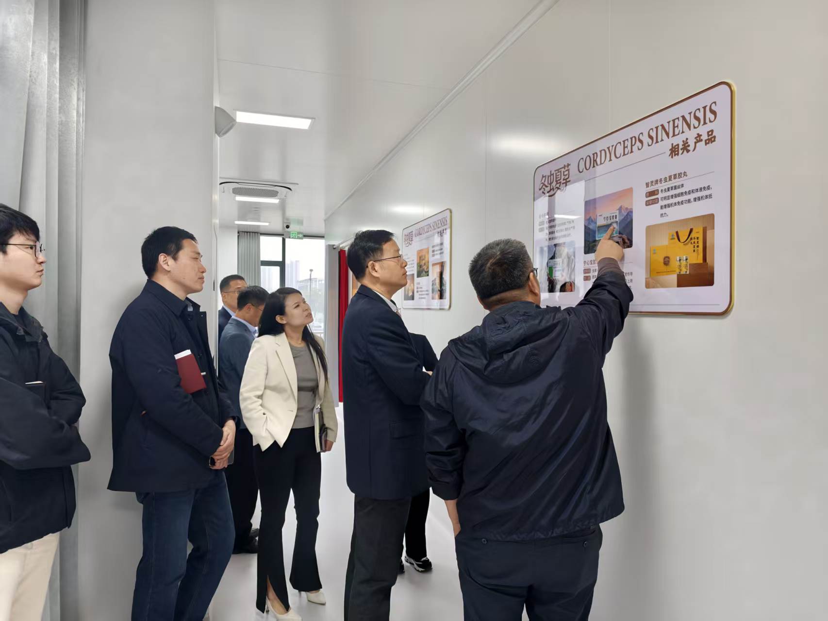 包河区委书记周天斌莅临6686体育网页登录调研指导工作！